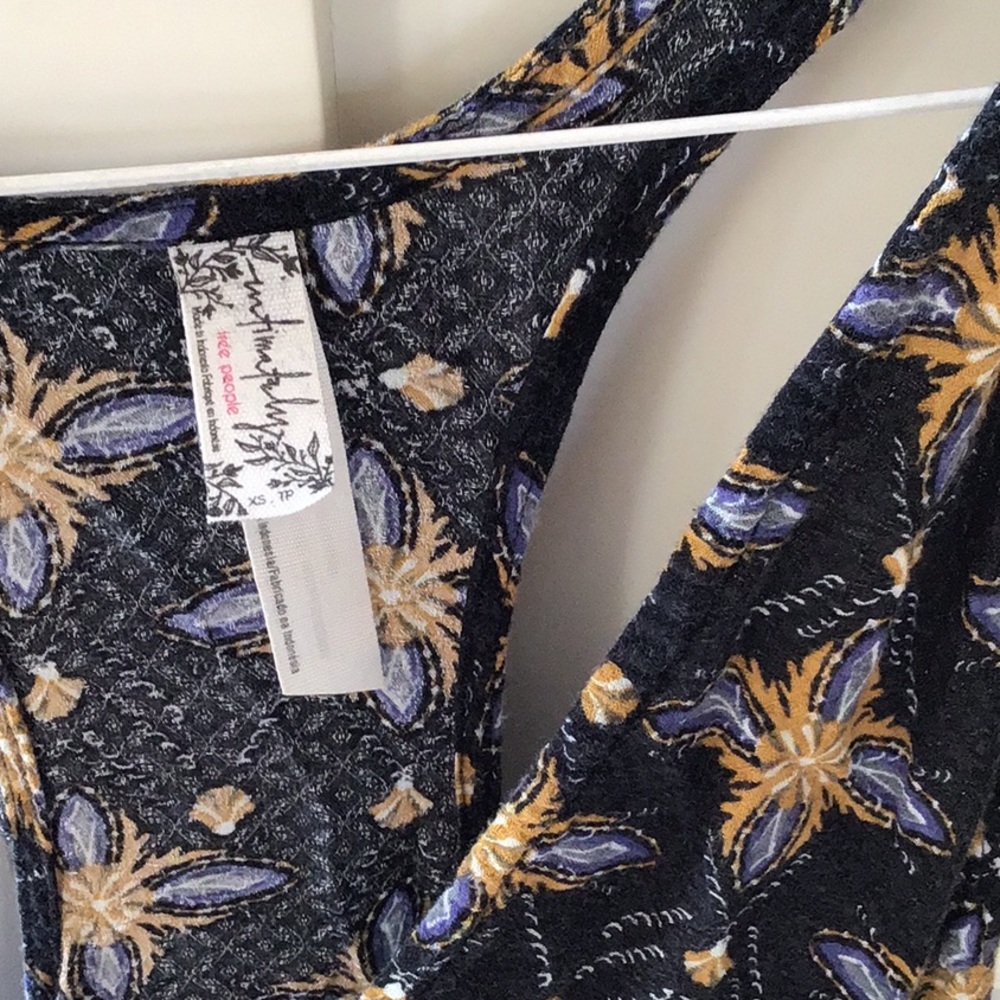 Pattern Razorback Top - image 2